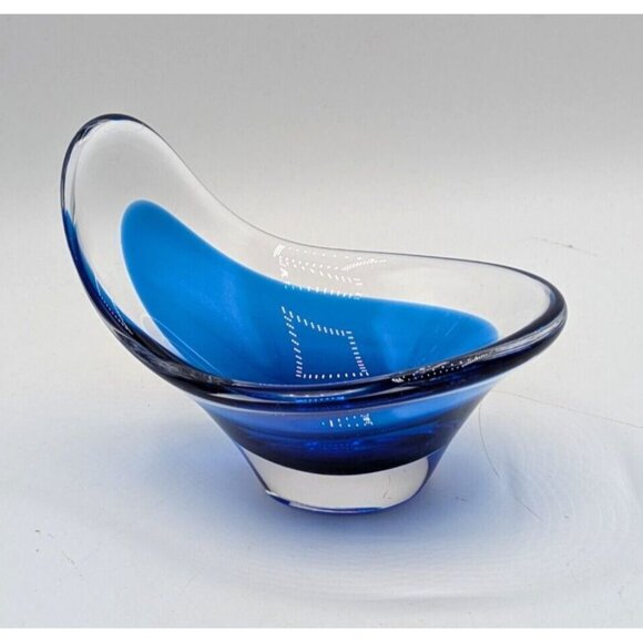 Flygsfors Coquille Cobalt Blue Cased Blown Art Glass Bowl Sweden Signed Vtg 5" - Picture 1 of 9